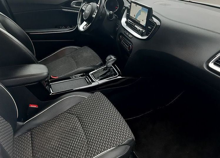 Zunanja slika - KIA XCeed - 1.5 T-GDi EX ISG. 7DCT+Navi+1Last+P.senzorji+Led - 8