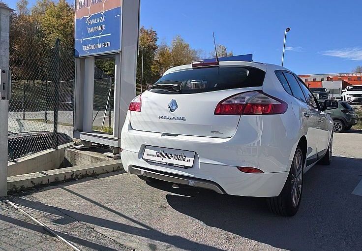 Zunanja slika - Renault Mégane - Megane Dynamique 1.6 16V LEPA KOMBINACIJA VOZILA - 7