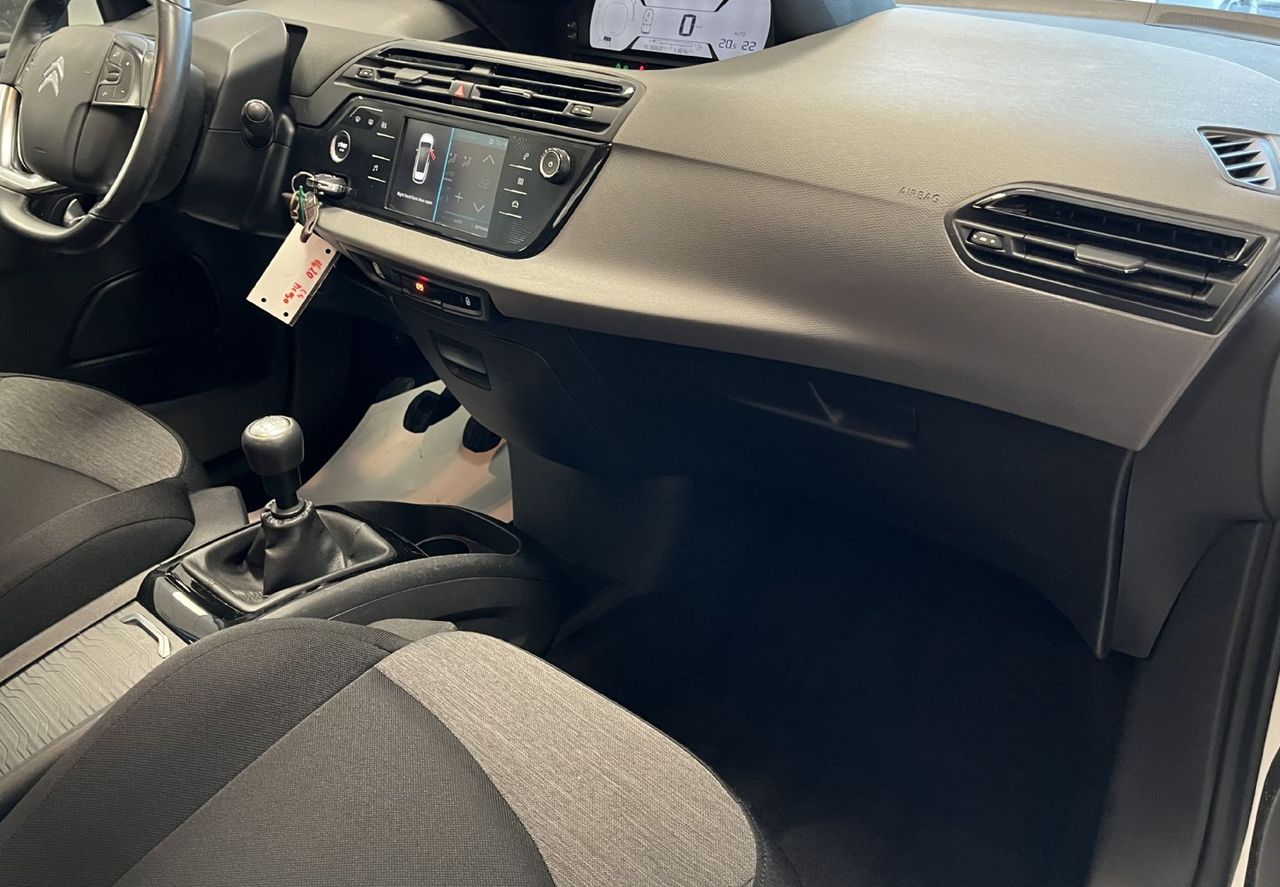 Zunanja slika - Citroën C4 - Picasso Live PureTech 130 S S BVM6 - SLOVENSKO POREKLO - - 9