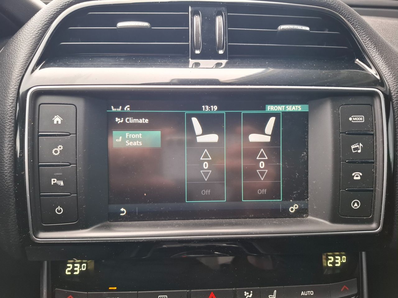 Zunanja slika - Jaguar XE - R-Sport 2.0 180 AVTOMATIK + SERVISNA ZGODOVINA - 11