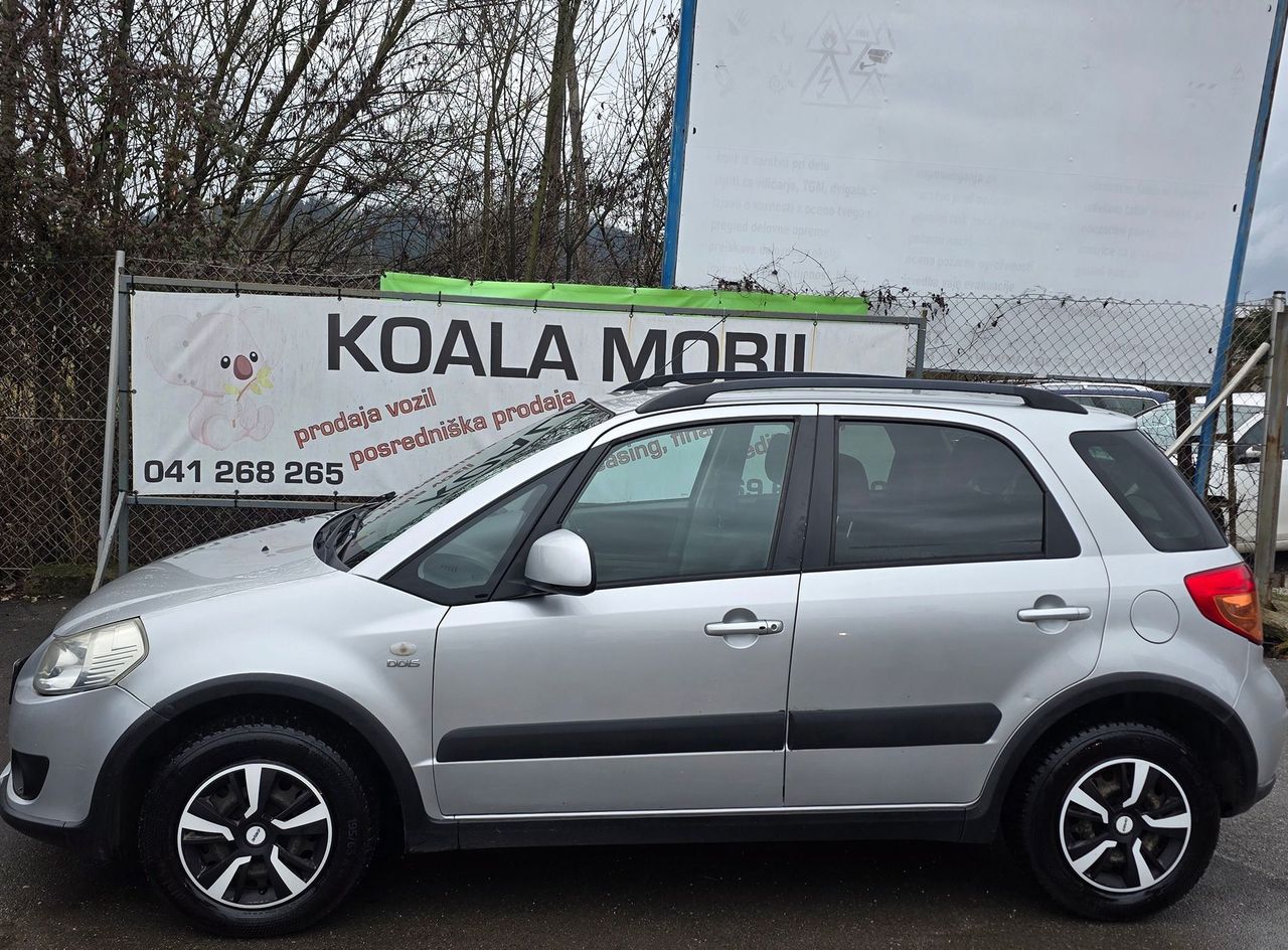 Zunanja slika - Suzuki SX4 - 1.9 TD COMFORT+ 4X4 ABS.KLIMA.CD  LEPO OHRANJEN - 7
