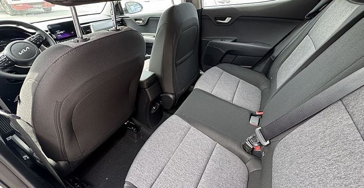 Zunanja slika - KIA Stonic - 1.2 DPI 57.9 kW LX Urban+ MT - 10