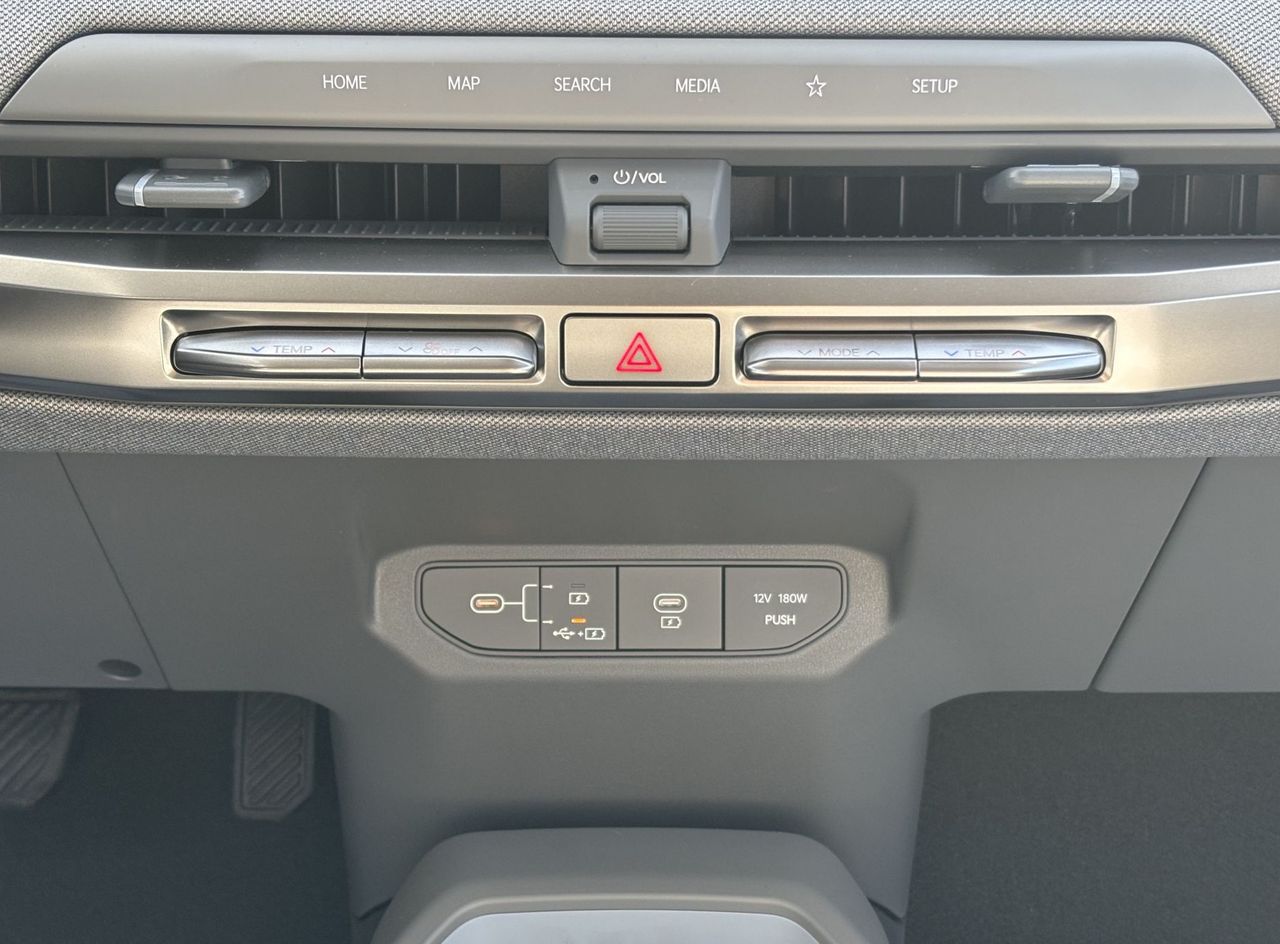 Zunanja slika - KIA EV3 - 58.3 kWh baterija. 150 kW  204 KM  Sky - 13