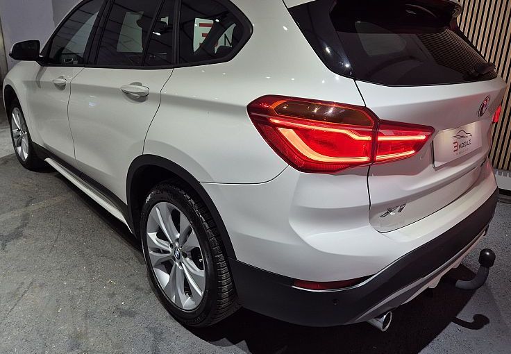 Zunanja slika - BMW X1 - serija :  xDrive18d Sport Line NAVI-KAM-ALU18-PRIKLOP - 4