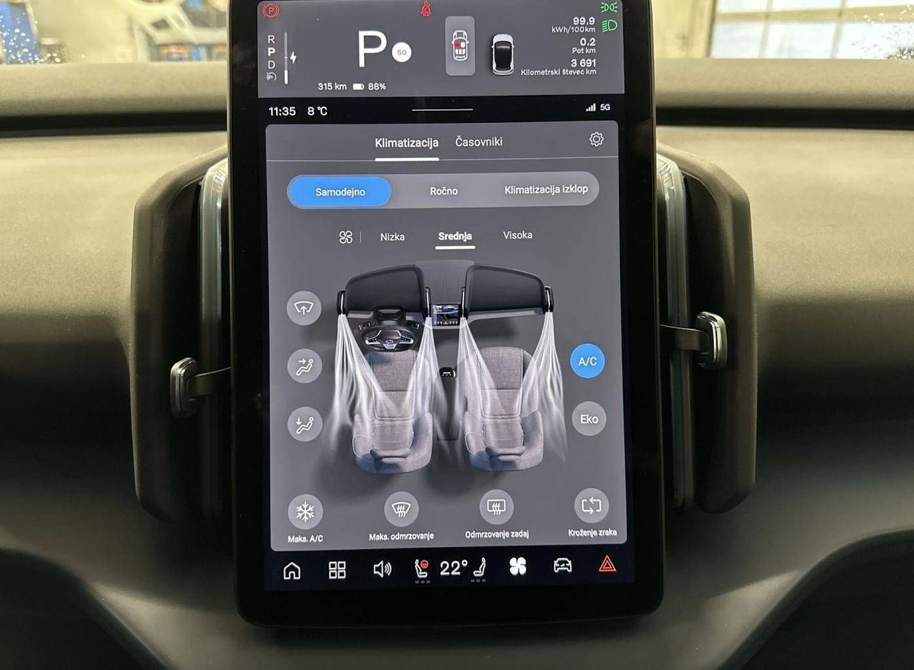 Zunanja slika - Volvo EX30 - Core Single Motor Extended Range-cena s subvenci - 18