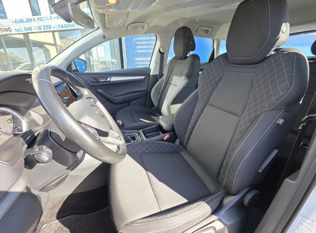 Zunanja slika - Škoda Karoq - 1.6 TDI Style.FULL LED.NAVI.HITRI KREDIT - 8