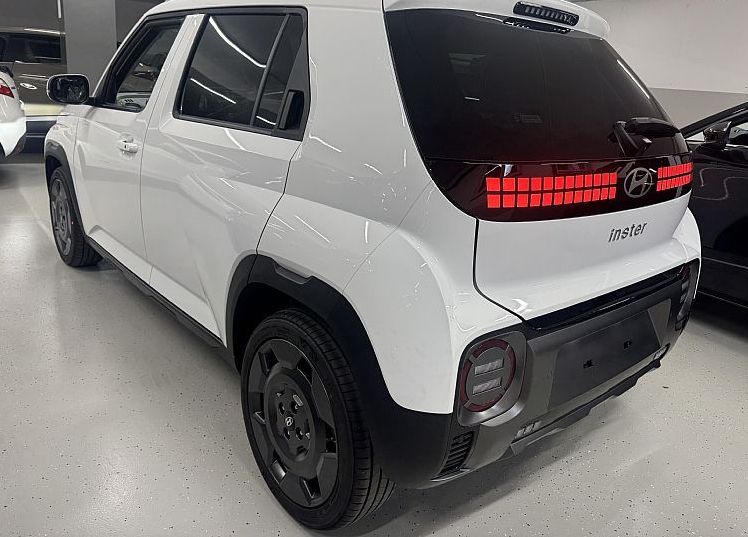 Zunanja slika - Hyundai Inster - 84 kW 49 kWh CROSS STYLE 17 LED WINTER RAC - 7