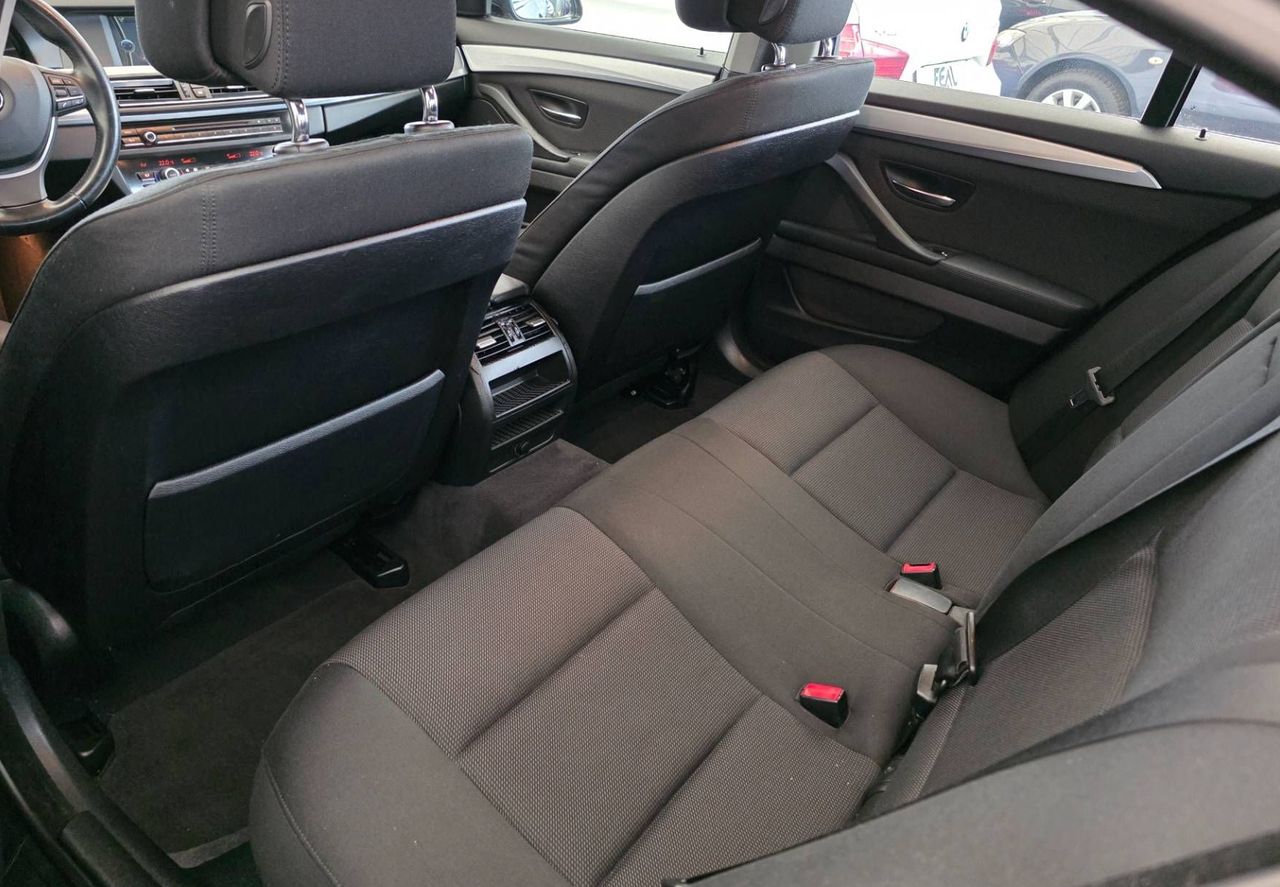 Zunanja slika - BMW Serija 5 - : 530d-AVT-V6-LIMUZINA-XENON-LED-NAVI-PDC-TEMPOMAT-. - 11