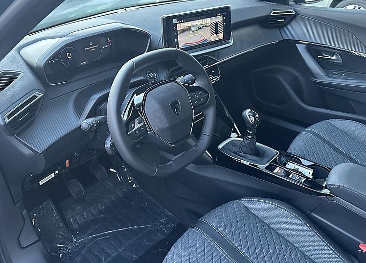 Zunanja slika - Peugeot 2008 - ALLURE PureTech 100 - 5