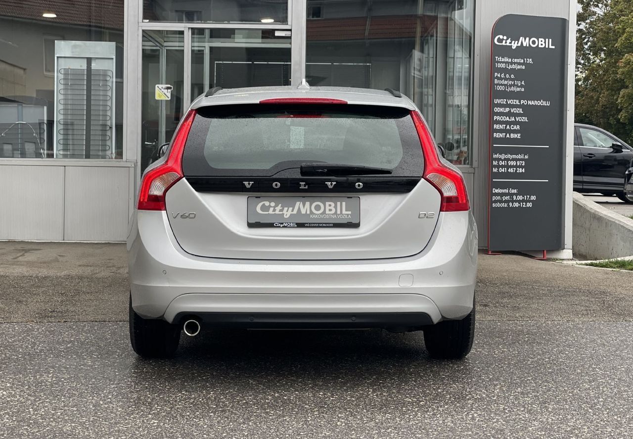Zunanja slika - Volvo V60 - TEMPOMAT-VELIKI SERVIS-MULTIFUNKCIJA-AVT.KLIMA - 5