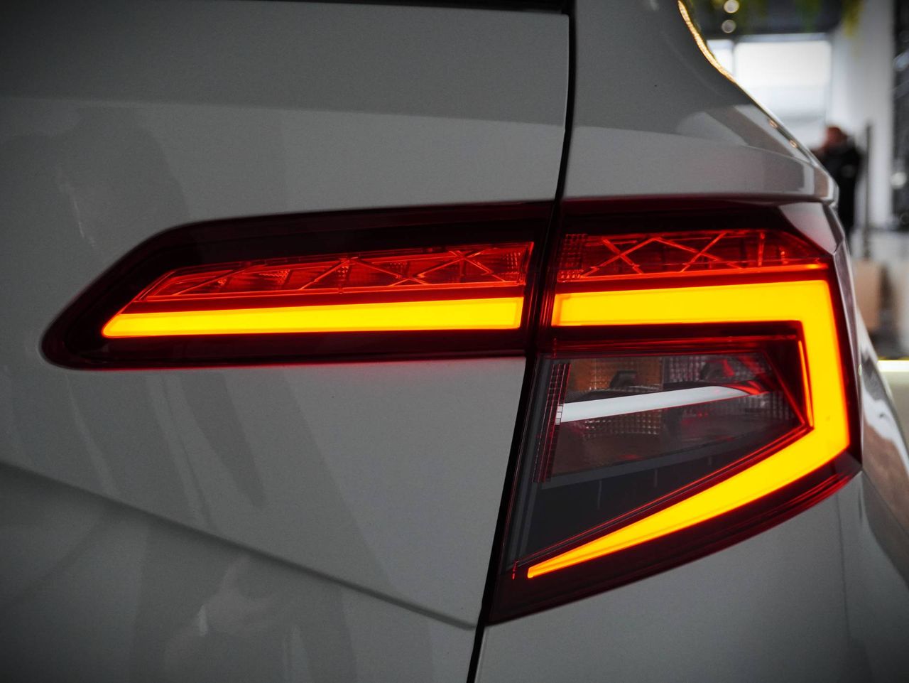 Zunanja slika - Škoda Karoq - 1,5 TSI ACT Style - 8