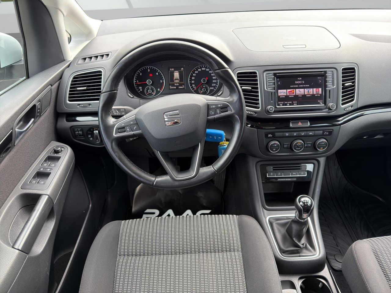 Zunanja slika - Seat Alhambra - 2,0 TDI Ecomotive Style - 14