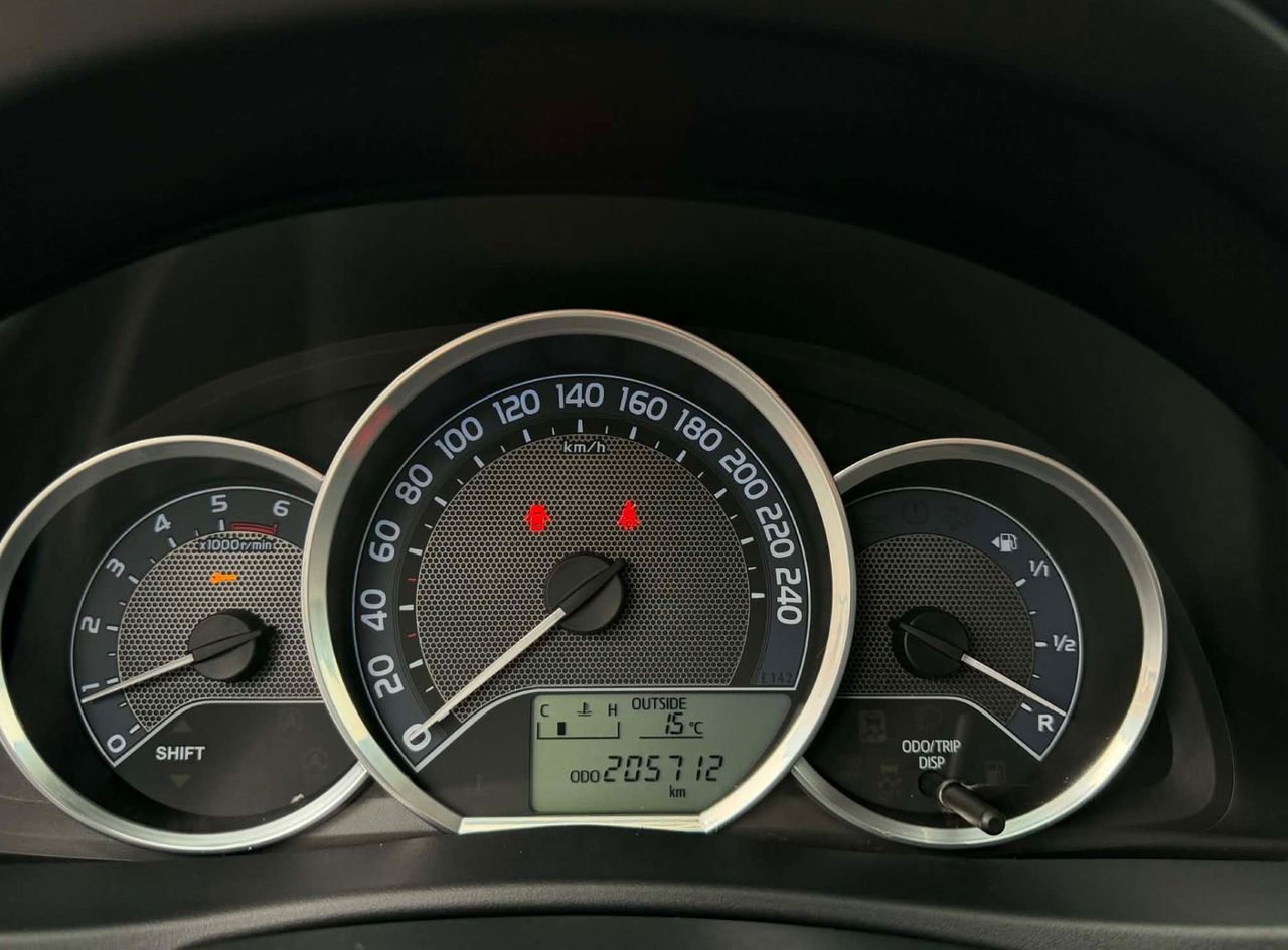 Zunanja slika - Toyota Auris - 1.4 D-PANORAMA-LIZING ZA TUJCE-TEMPOMAT-... - 12