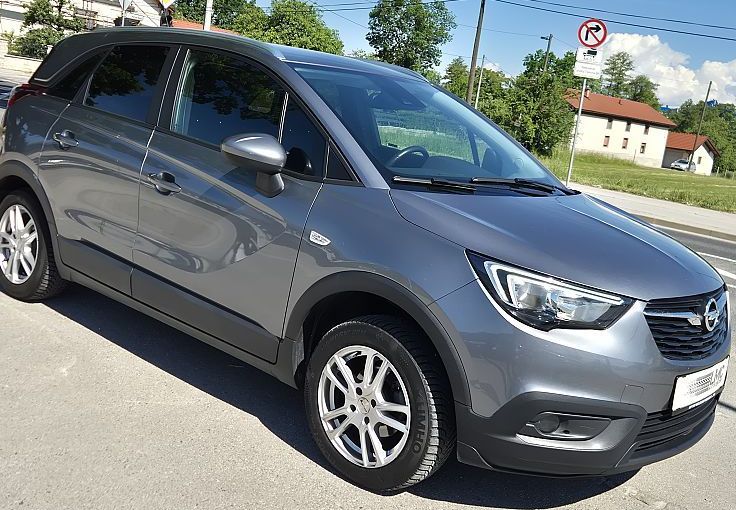 Zunanja slika - Opel Crossland - X 1.2 Innovation °LED °GRETJE SEDEŽEV °2. lastnik - 2