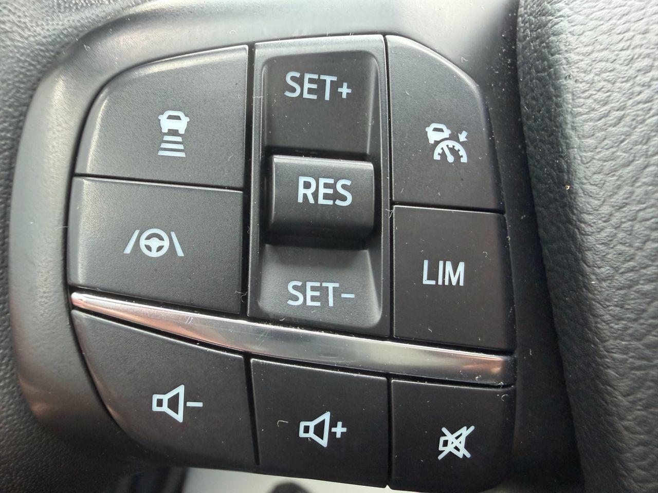 Zunanja slika - Ford Focus - 2.0 EcoBlue Active - 17