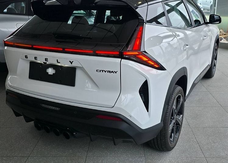Zunanja slika - Geely Cityray - 1.5 7DCT FWD GF+ Sport - 4