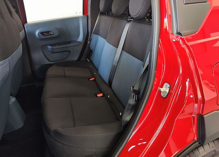 Zunanja slika - Fiat Grande Panda - 1.2 T-Gen3 110 AT 6 Icon - 6