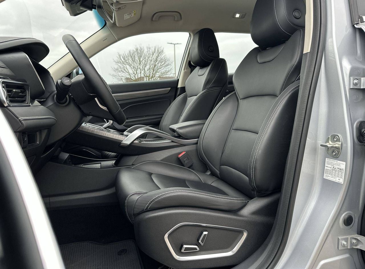 Zunanja slika - Geely Atlas Pro - 1.5 TD 132kW Falhship 4WD At - 10