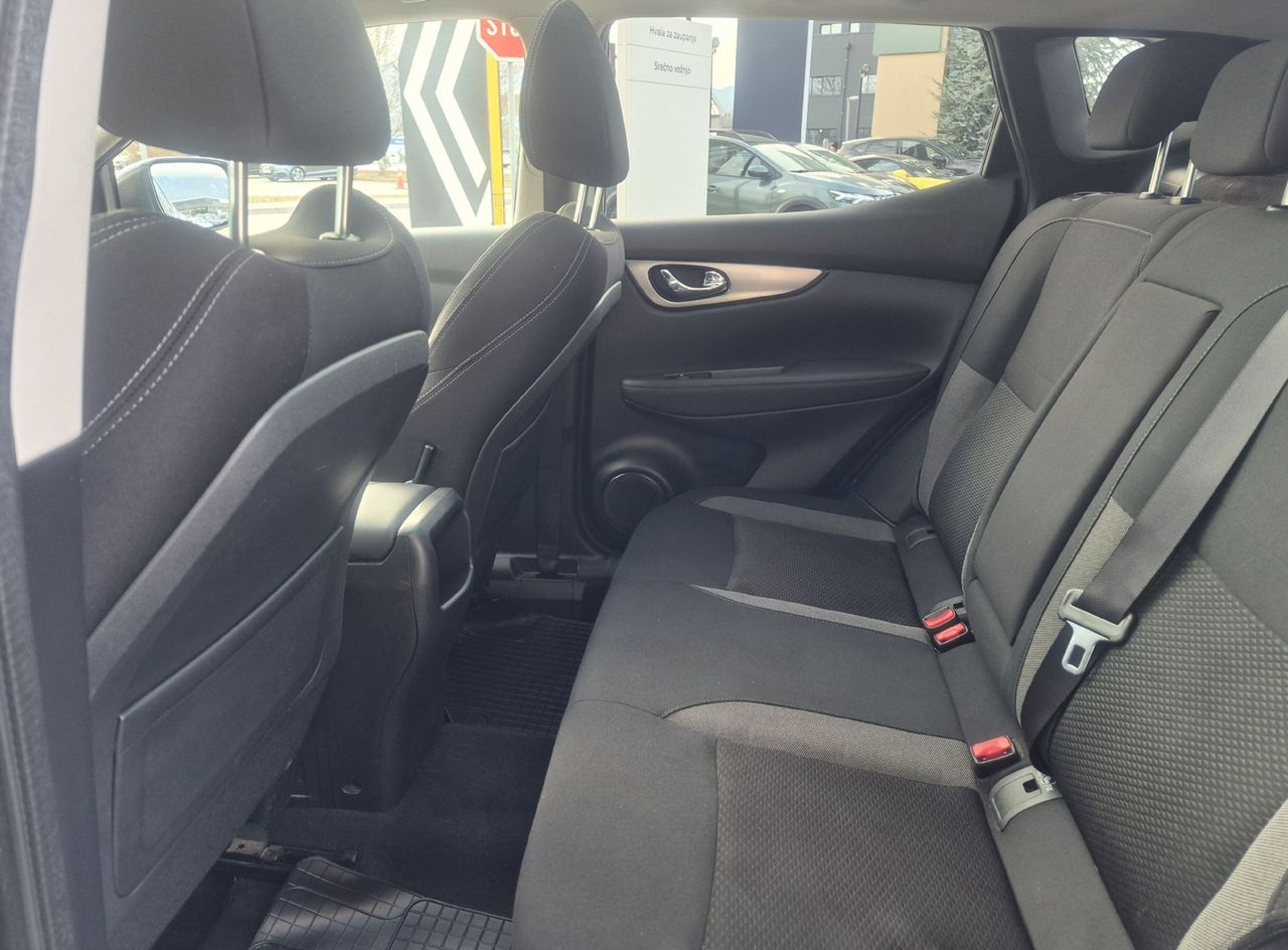 Zunanja slika - Nissan Qashqai - 1.7 DCI N-CONNECTA - 11