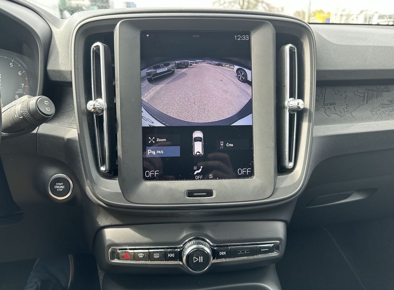 Zunanja slika - Volvo XC40 - T3 AT - 19