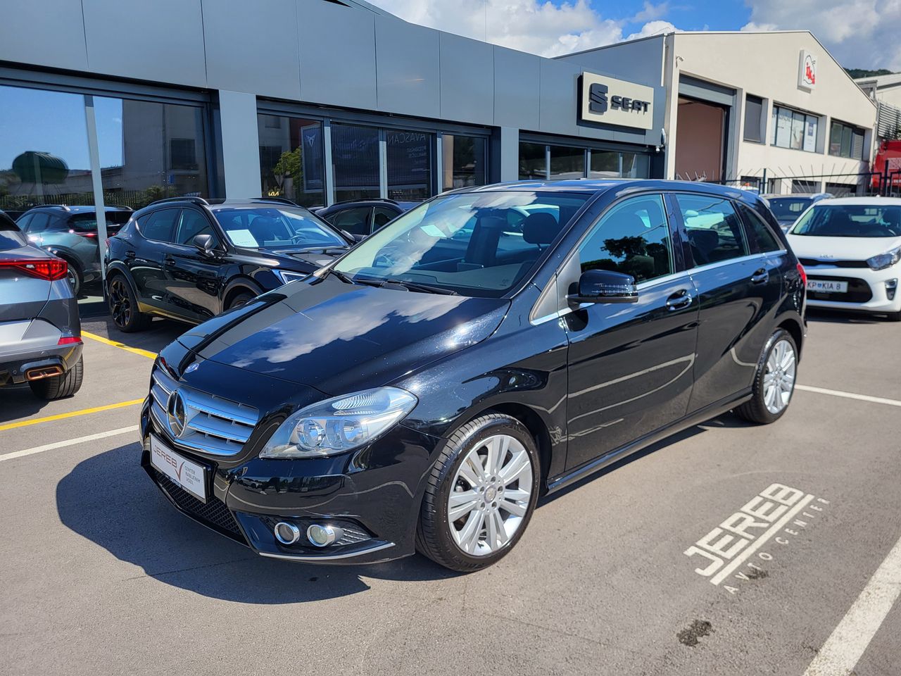 Zunanja slika - Mercedes-Benz B-Razred - B 180 - 1