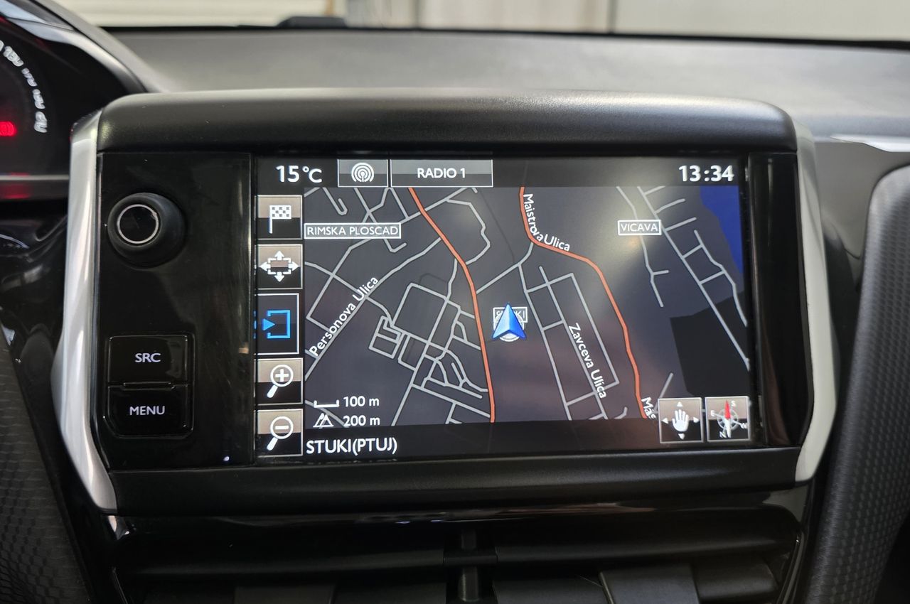 Zunanja slika - Peugeot 2008 - Allure 1,2 PureTech - 11