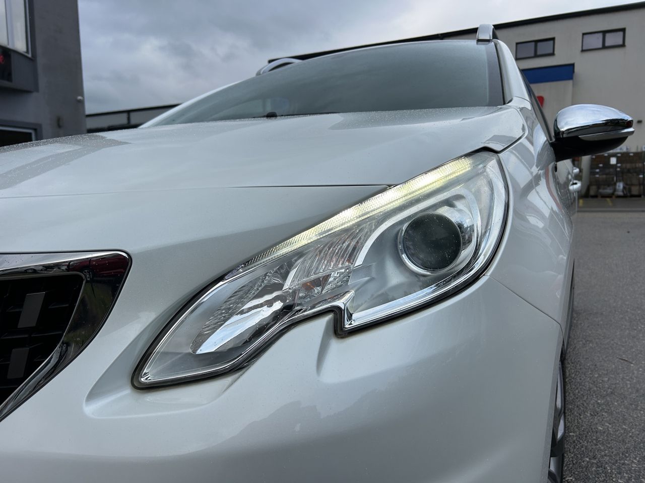 Zunanja slika - Peugeot 2008 - Allure 1,2 PureTech - 20