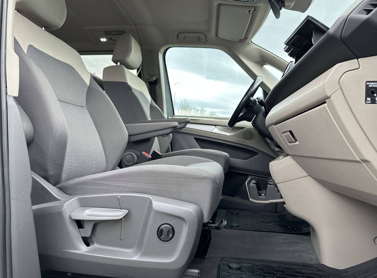 Zunanja slika - VW Multivan - 2.0 TSI AUT. 7 SEDEŽEV - 19