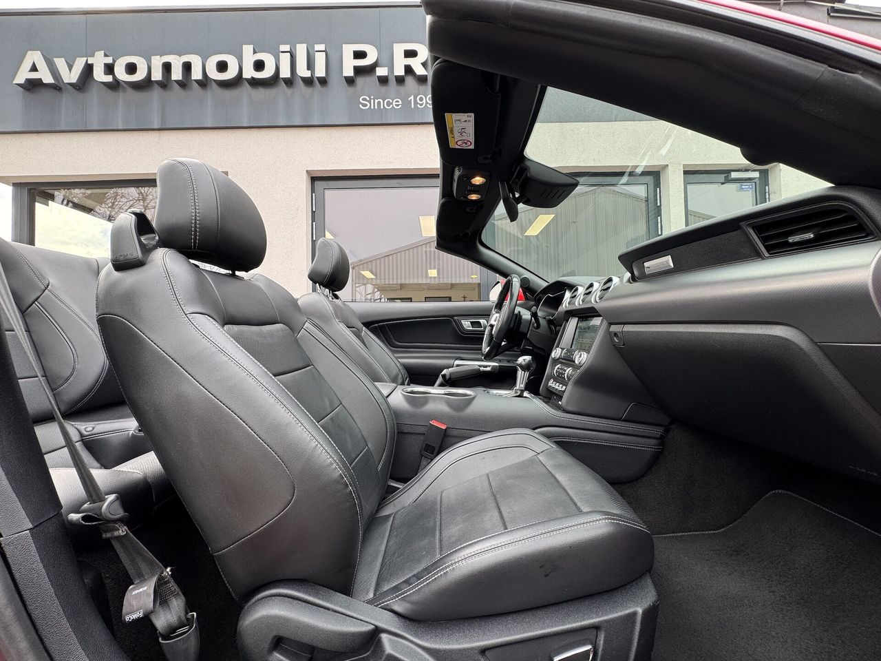 Zunanja slika - Ford Mustang - 2.3 EcoBoost 290KM AVT SLO samo 58.254 km ODLIČEN - 14