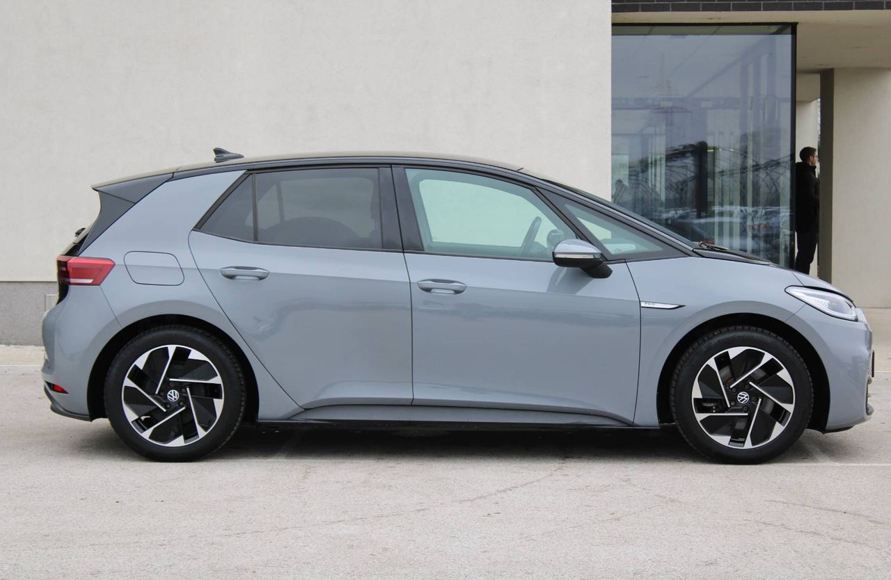 Zunanja slika - VW ID.3 - Pro Performance 58KW h ERGO SED KAM ACC AMBILIGHT - 6