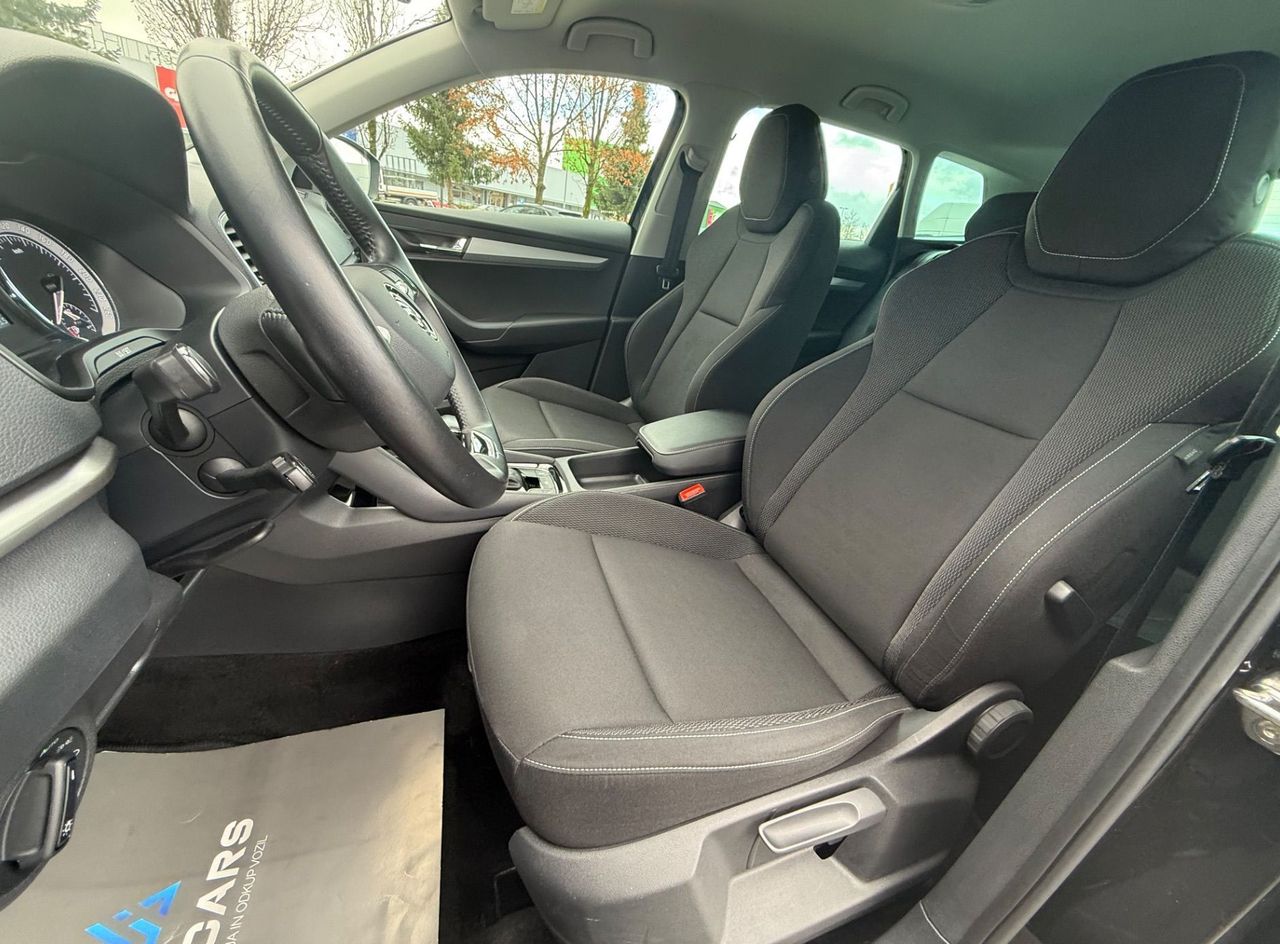 Zunanja slika - Škoda Karoq - Ambition 2.0 TDI DSG-Acc-Laneassist-Kamera-Led - 9