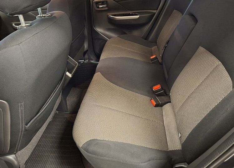 Zunanja slika - Mitsubishi L 200 - 2.3 4X4-1.LASTNIK-SLO-LED-NAVI-KAMERA-ODLIČEN- - 18