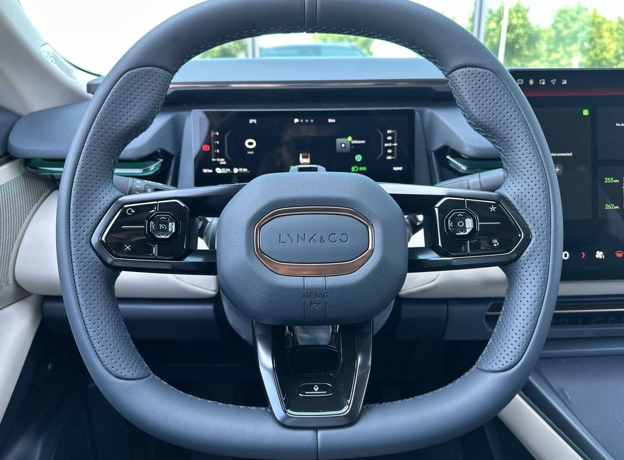 Zunanja slika - Lynk & Co 08 - More PHEV - 14