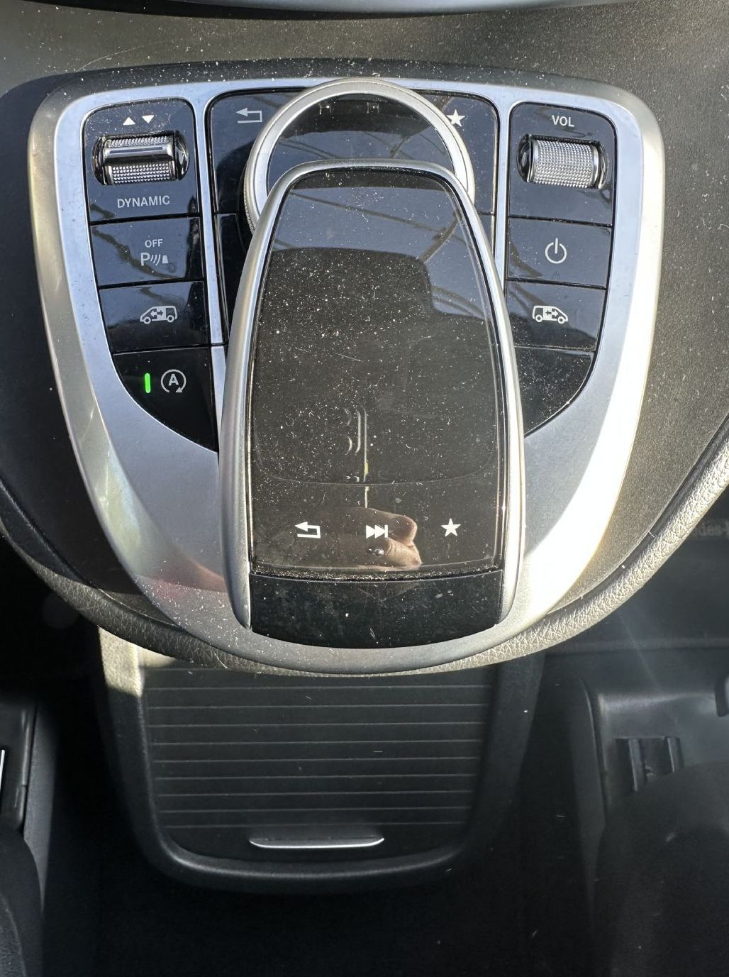 Zunanja slika - Mercedes-Benz V-Razred - V 220d dolgi-AVT.6+1-LED-EL.VRATA-VK-NAVI-ACC-LINE - 8