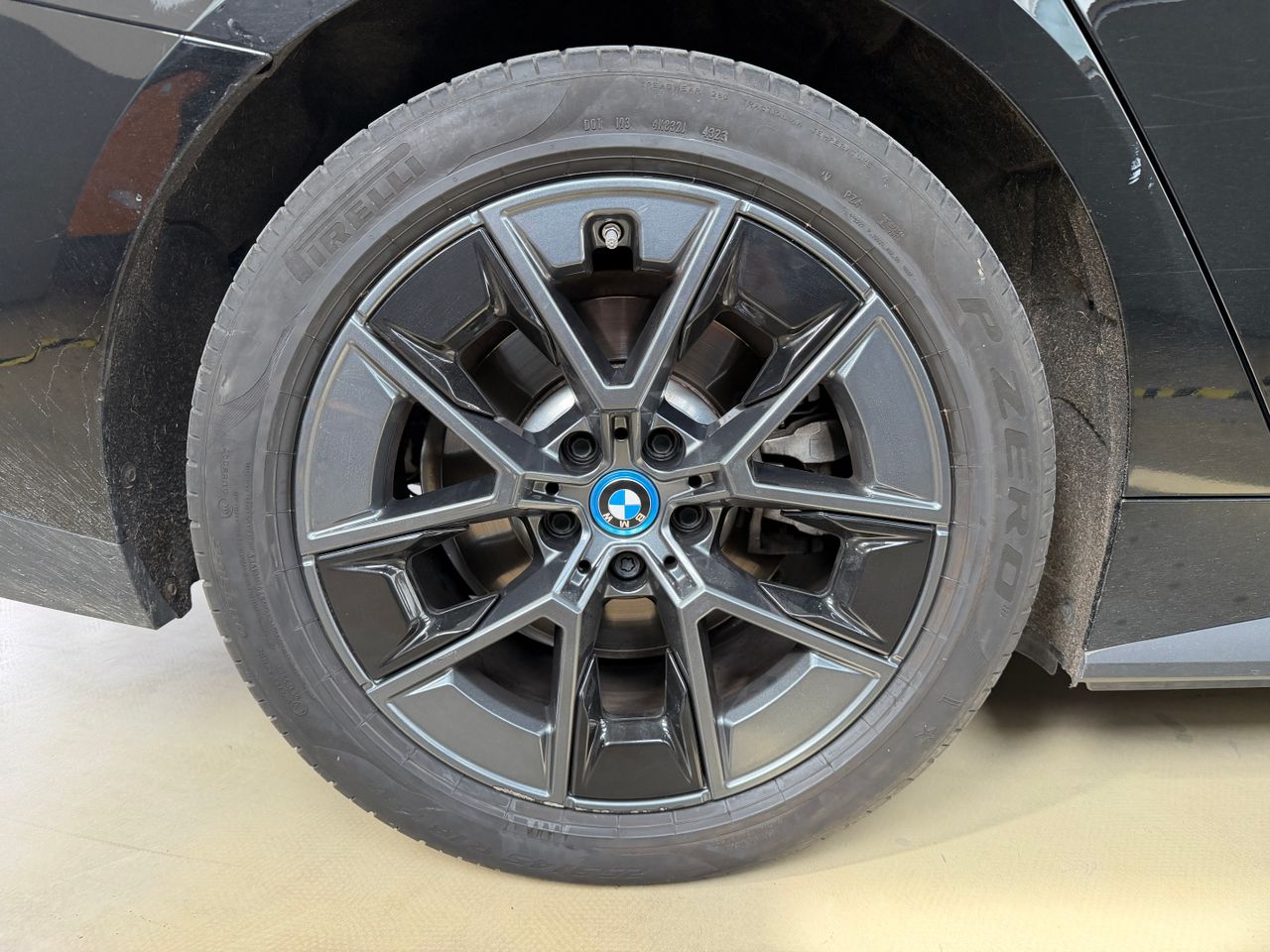Zunanja slika - BMW i4 - BMW - 17