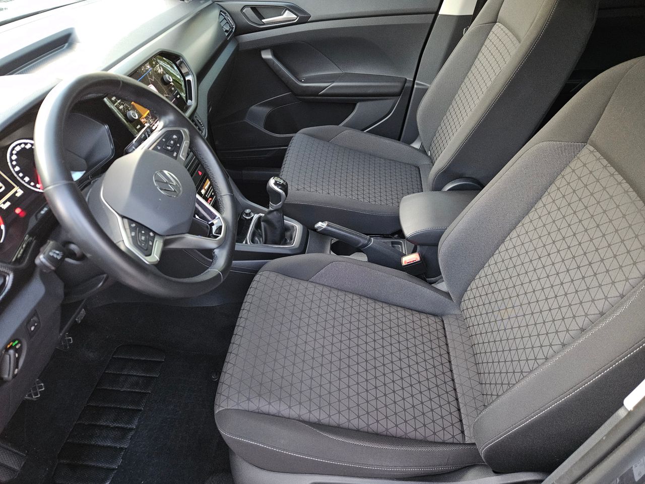 Notranja slika - VW T-Cross - 1,0 TSI BMT Style - 8