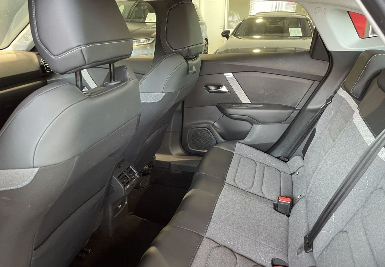 Zunanja slika - Citroën C4 X - 1.LASTNIK-TEMPOMAT-KAMERA-GRETJE SEDEŽEV - 11