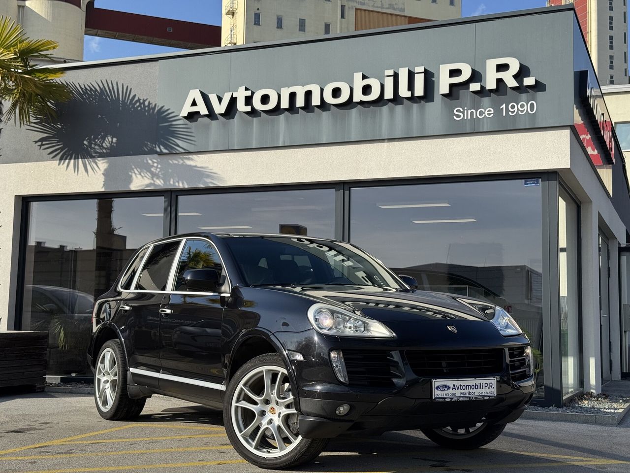 Zunanja slika - Porsche Cayenne - S 4.8 385KM TIPTRONIC ODLIČEN 2 KOMPLETA PLATIŠČ - 3