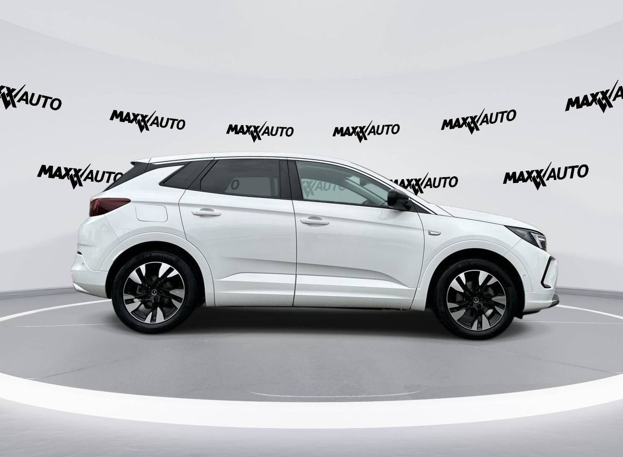 Zunanja slika - Opel Grandland X - 1.5 D AUT ULTIMATE ACC MRTVI KOT GRETJE SED+VOLAN. - 4