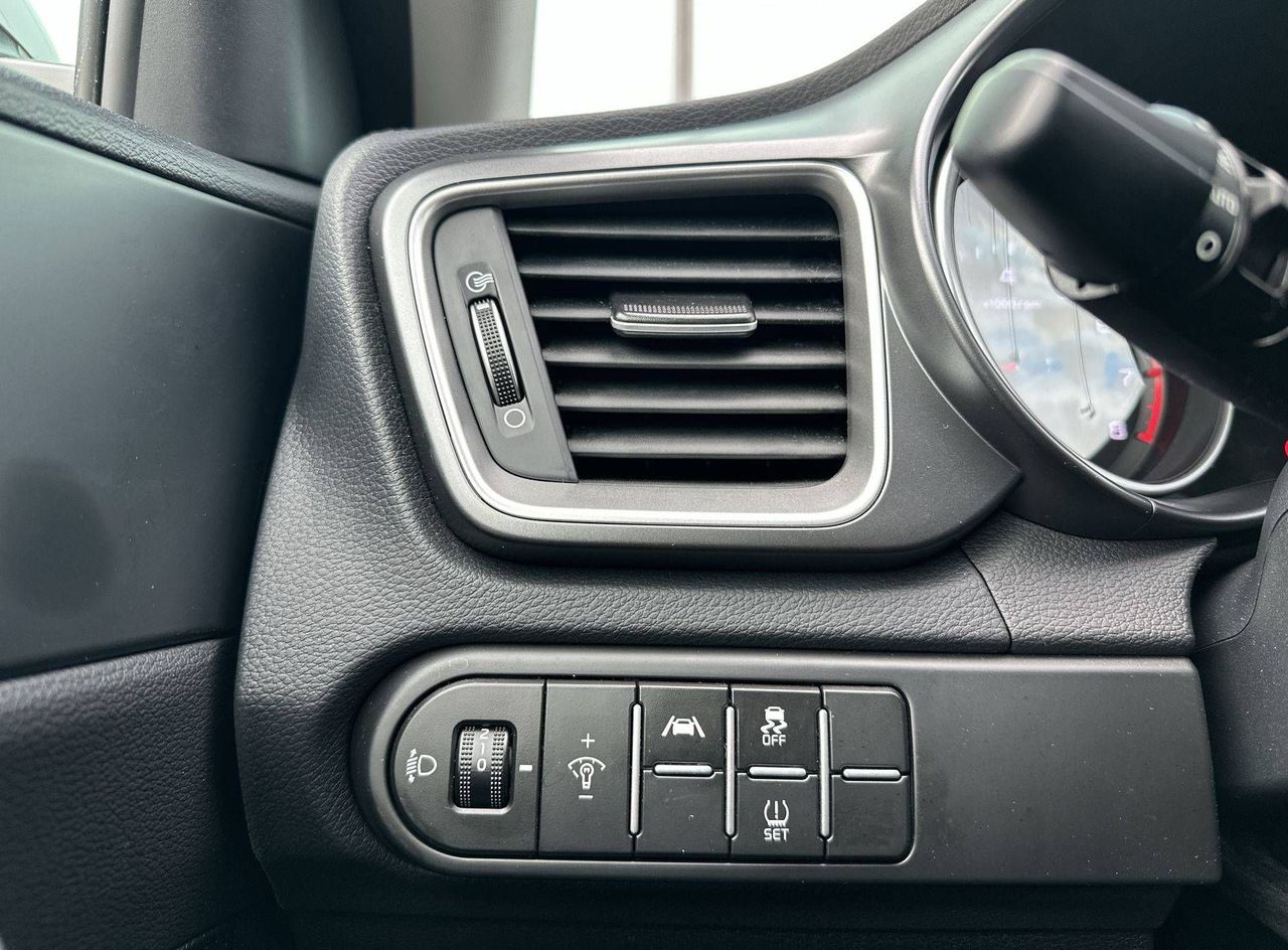 Zunanja slika - KIA Ceed - 1.0 T-GDI LX Champion+ ISG - 15