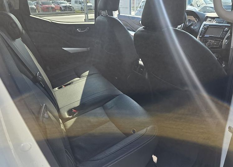 Zunanja slika - Nissan Navara - 2.3DCI AUT. 4X4 - 9