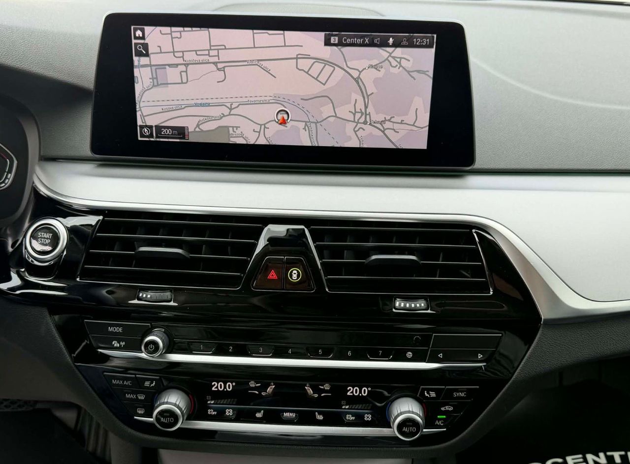 Zunanja slika - BMW Serija 5 - Touring: 530d-AUT-LED-110.000km-LIZING ZA TUJCE-4X KLIMA - 12