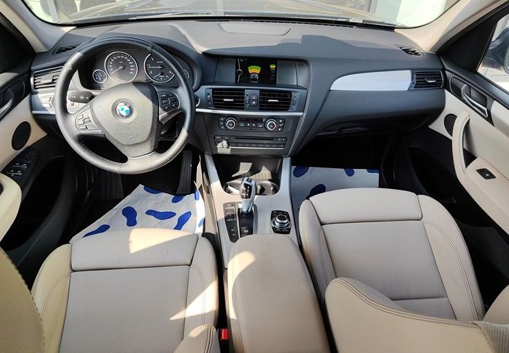 Zunanja slika - BMW X3 - serija : xDrive20d - 7