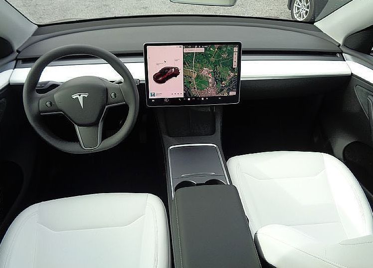 Zunanja slika - Tesla Model Y - Long Range AWD - POSLOVNI NAJEM - 6
