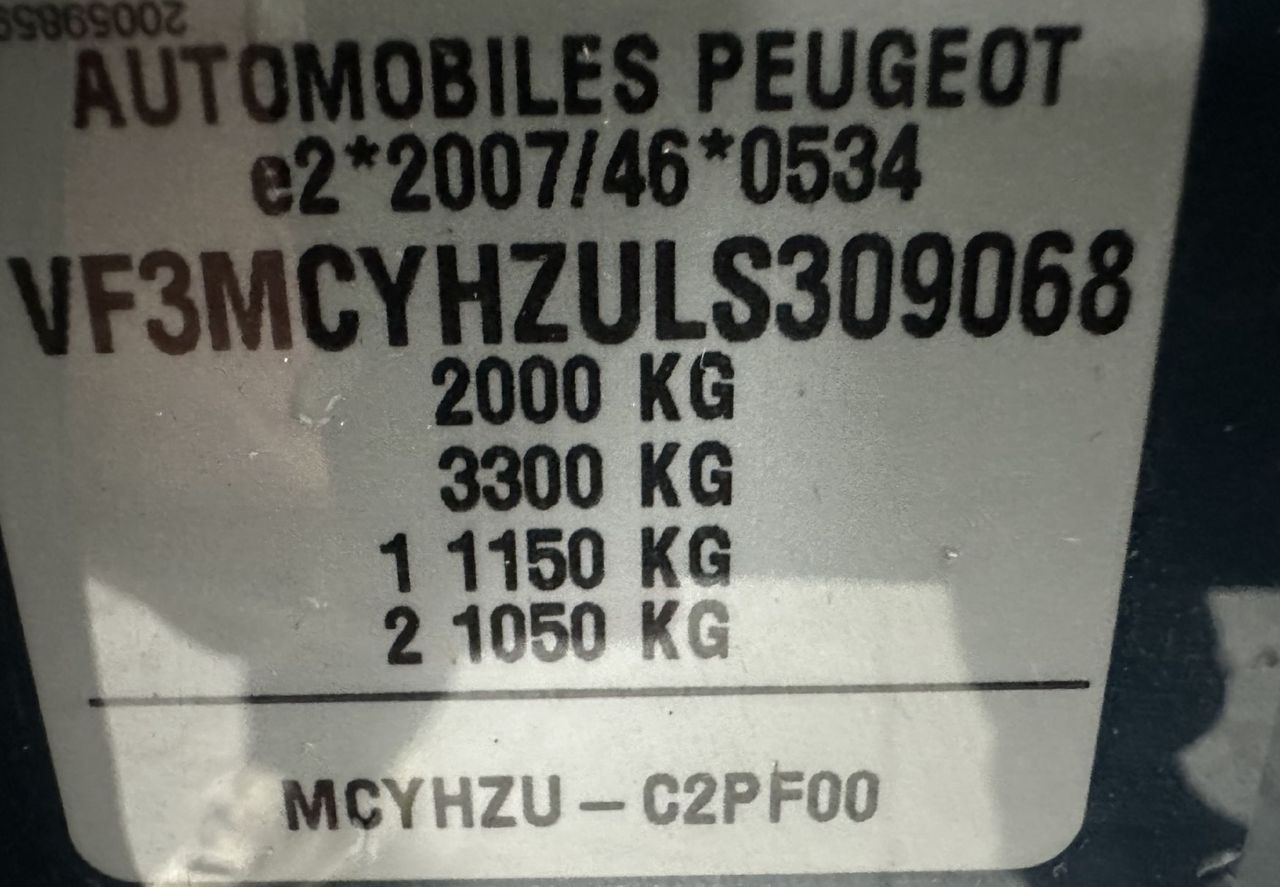 Zunanja slika - Peugeot 3008 - 1.5 BlueHDi 130 EAT8 Allure Pack.KAMERA.LED.NAVI - 18