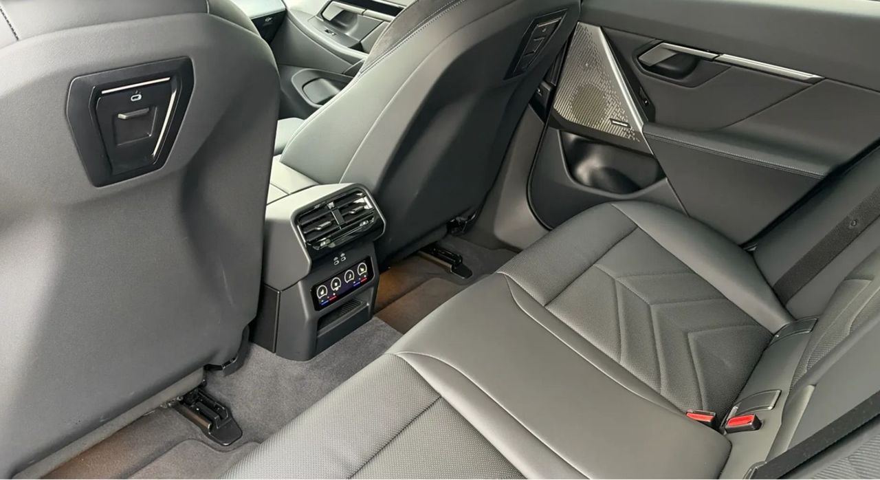 Zunanja slika - BMW Serija 5 - Touring: 520d xDrive  AT - 16