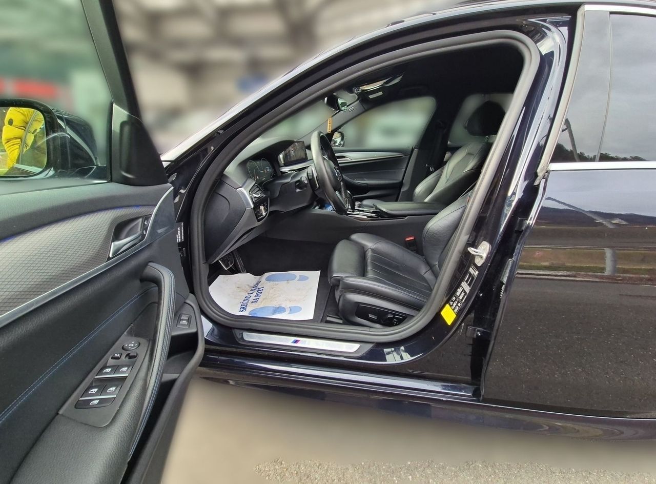 Zunanja slika - BMW Serija 5 - Touring: M-Optic 530d xDrive AUT-LED-RADAR-360KAM-VK-NAV - 14