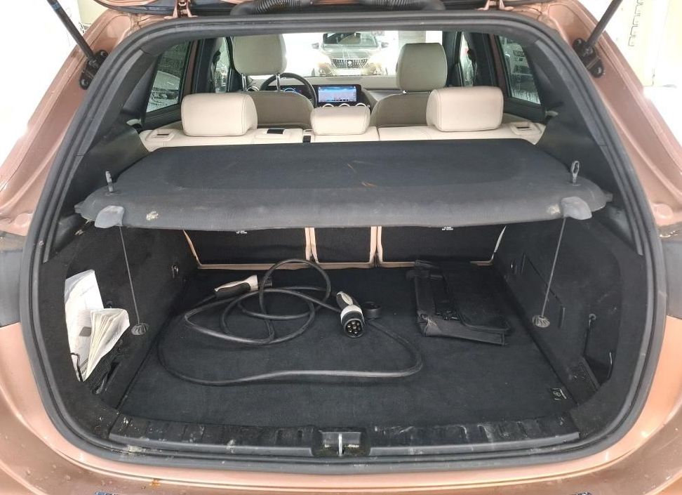 Zunanja slika - Mercedes-Benz GLA-Razred - GLA 250 e Avt.KAMERA.NAVI.ACC.LED.USNJE.49.000 KM - 7