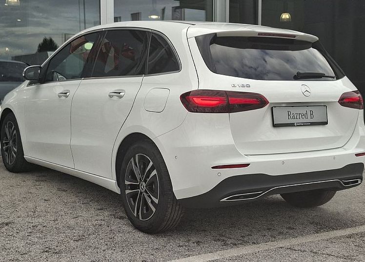 Zunanja slika - Mercedes-Benz B-Razred - 180 DCT ...TOP CENA... - 6