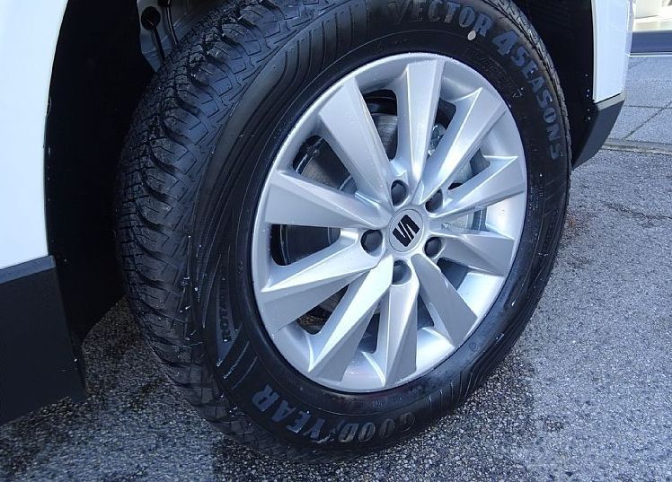 Zunanja slika - Seat Ateca - 1.0 TSI  HOLA 116KM - CELOETNE PNEVMATIKE - - 7